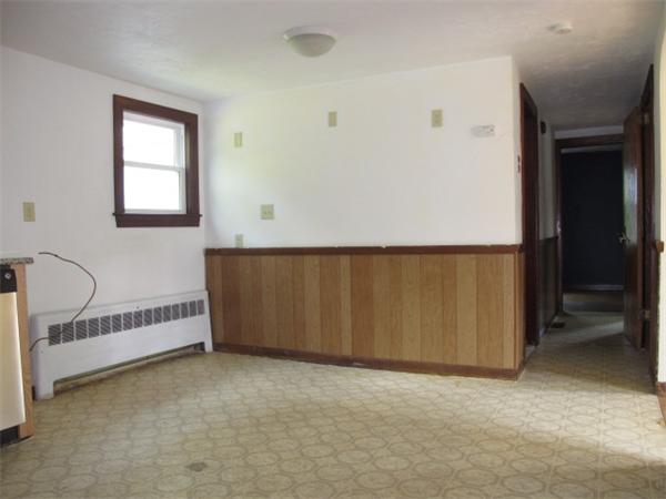 368 Concord Road Billerica, MA 01821 - Photo 6 of 15 Gallery Image 6