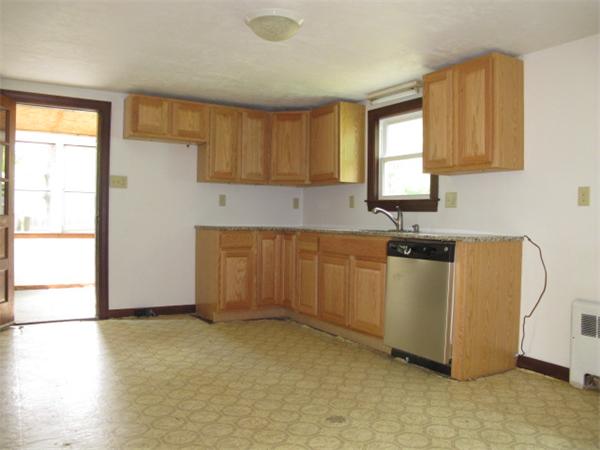 368 Concord Road Billerica, MA 01821 - Photo 7 of 15 Gallery Image 7