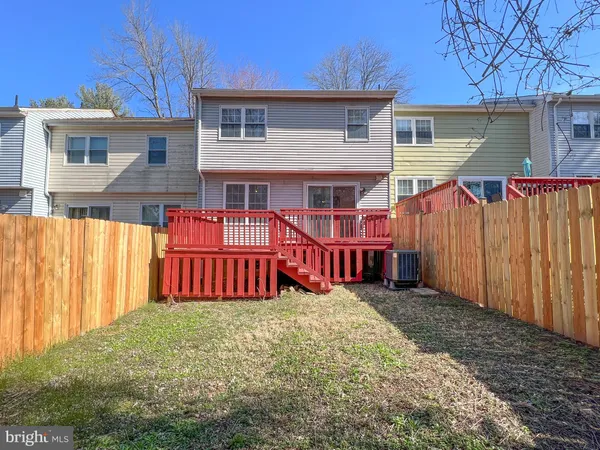 $2,300 | 19920 Waterloo Court, Germantown, MD 20874