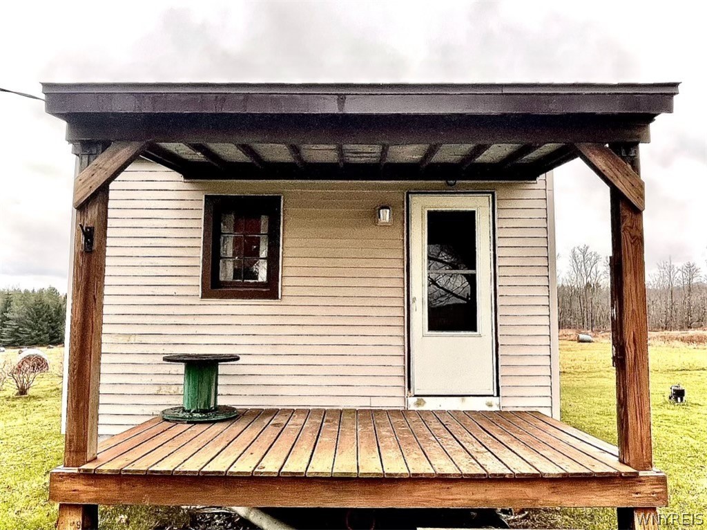 8949 Weaver Road Centerville, NY 14744 - Photo 2 of 31