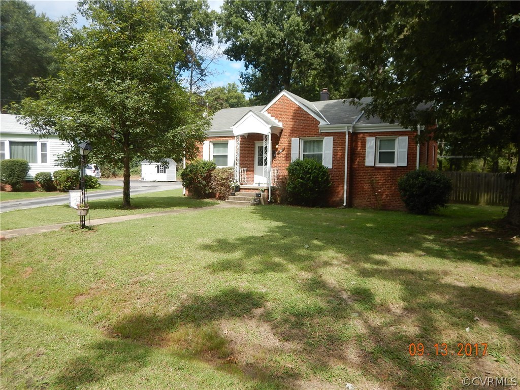 31 Medlock Road Sandston, VA 23150 - Photo 3 of 30 Gallery Image 3