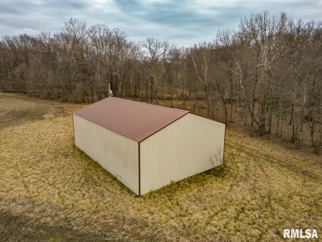200 Weaver Lane Buncombe, IL 62912 - Photo 8 of 35