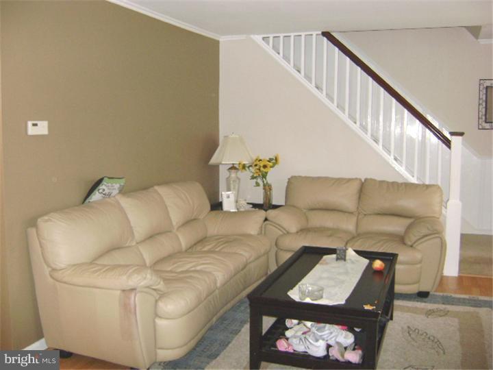 527 Covington Road Havertown, PA 19083 - Photo 9 of 19
