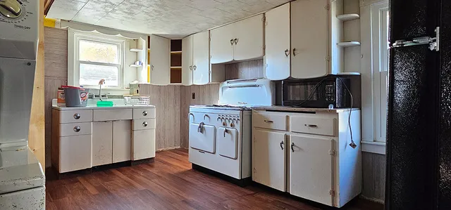 $45,000 | 210 West 13th Street, Rock Falls, IL 61071