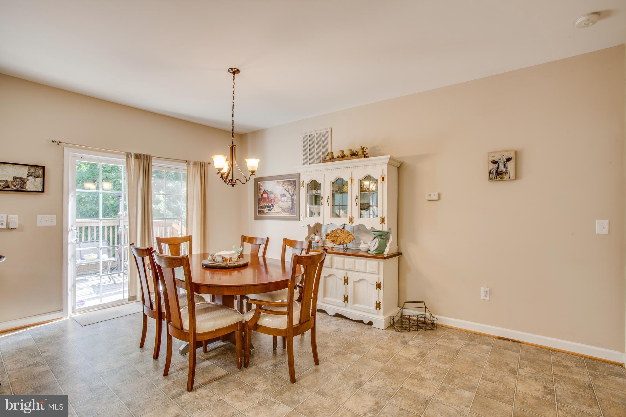 32020 Russel Road Locust Grove, VA 22508 - Photo 10 of 23 Dining Room