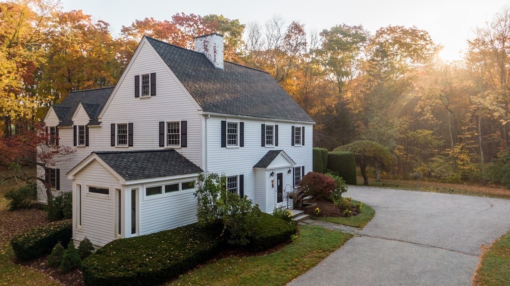 186 North Spencer Road Spencer, MA 01562 - Photo 3 of 38 Gallery Image 3