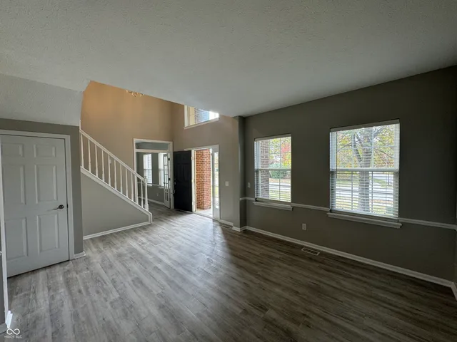 $3,750 | 344 West Columbine Lane, Westfield, IN 46074