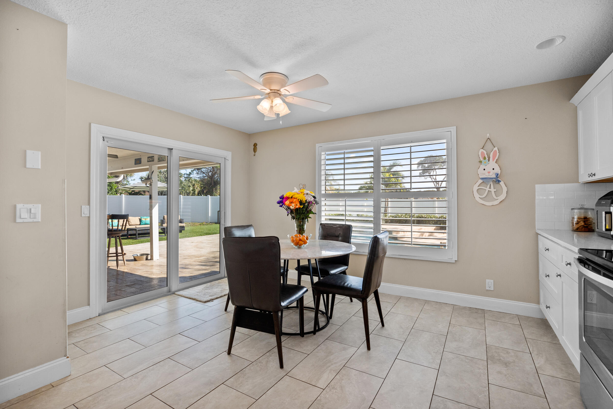 15 Hemlock Lane Tequesta, FL 33469 - Photo 16 of 40 10_0s9a5245.jpg