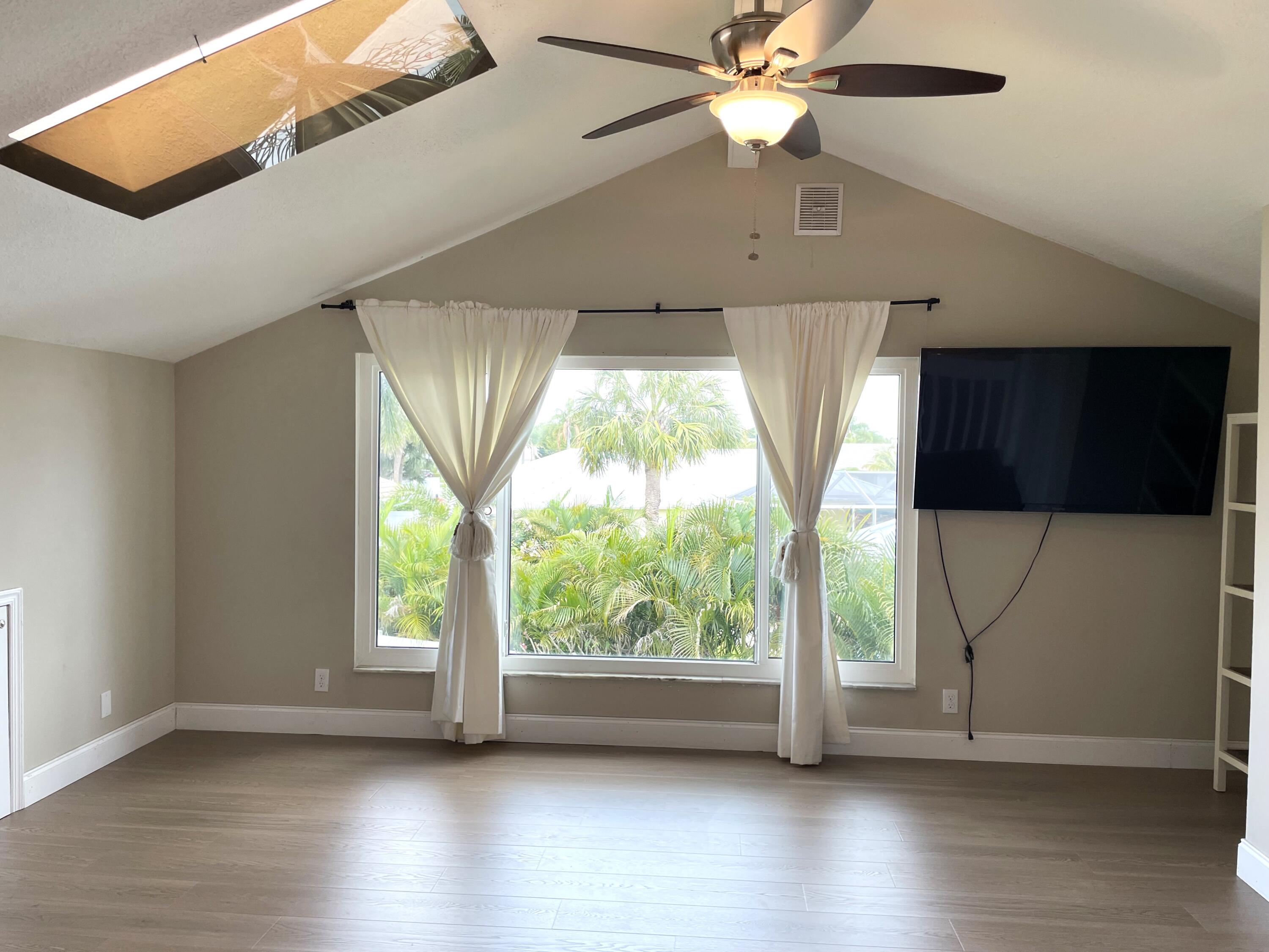 15 Hemlock Lane Tequesta, FL 33469 - Photo 20 of 40 IMG_4354