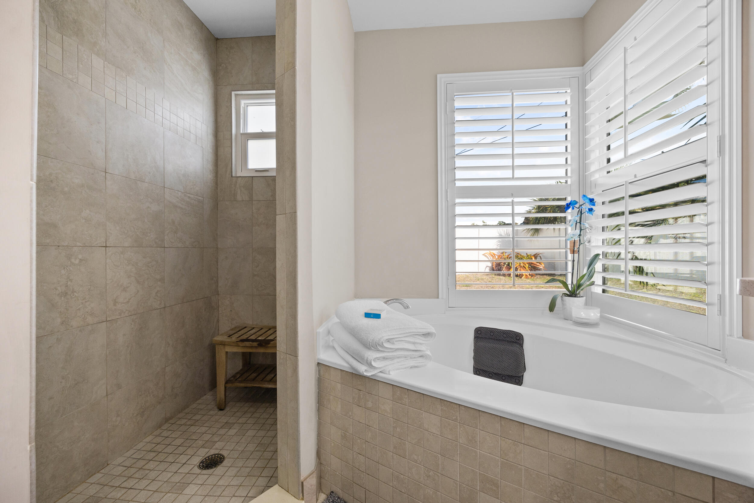 15 Hemlock Lane Tequesta, FL 33469 - Photo 30 of 40 17_0s9a5135.jpg