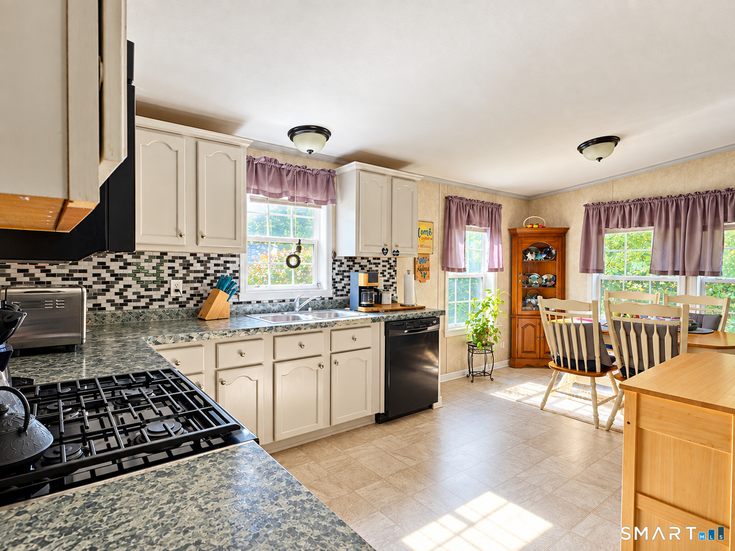 301 Buddington Road Groton, CT 06340 - Photo 19 of 38 Gallery Image 19