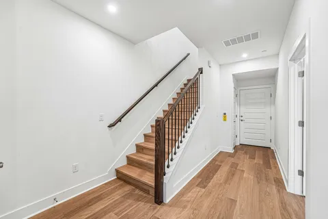 $499,999 | 200 West 56th Street, Unit 2103, Austin, TX 78751
