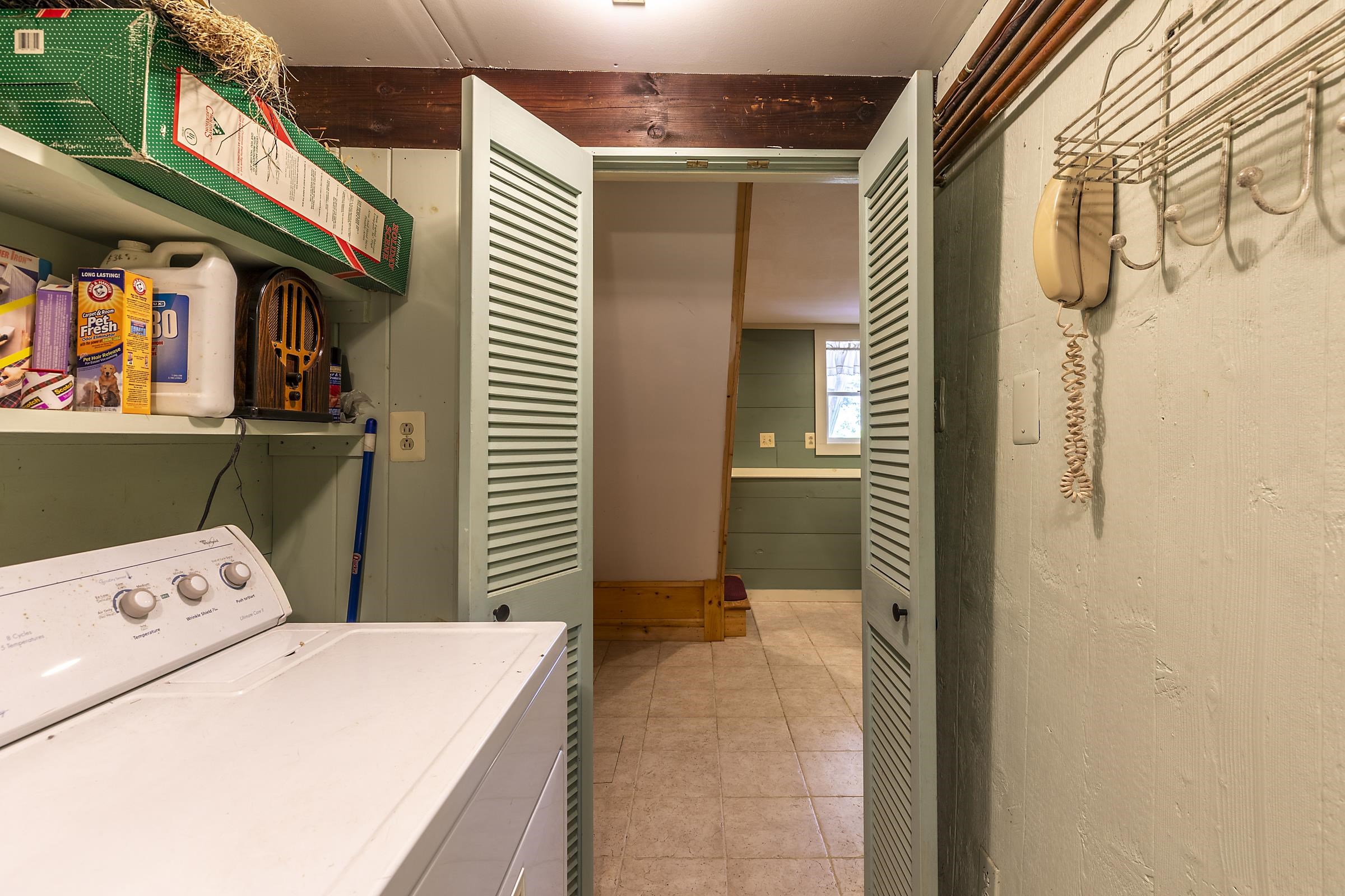 112 Robin Hill Road Townshend, VT 05353 - Photo 27 of 31