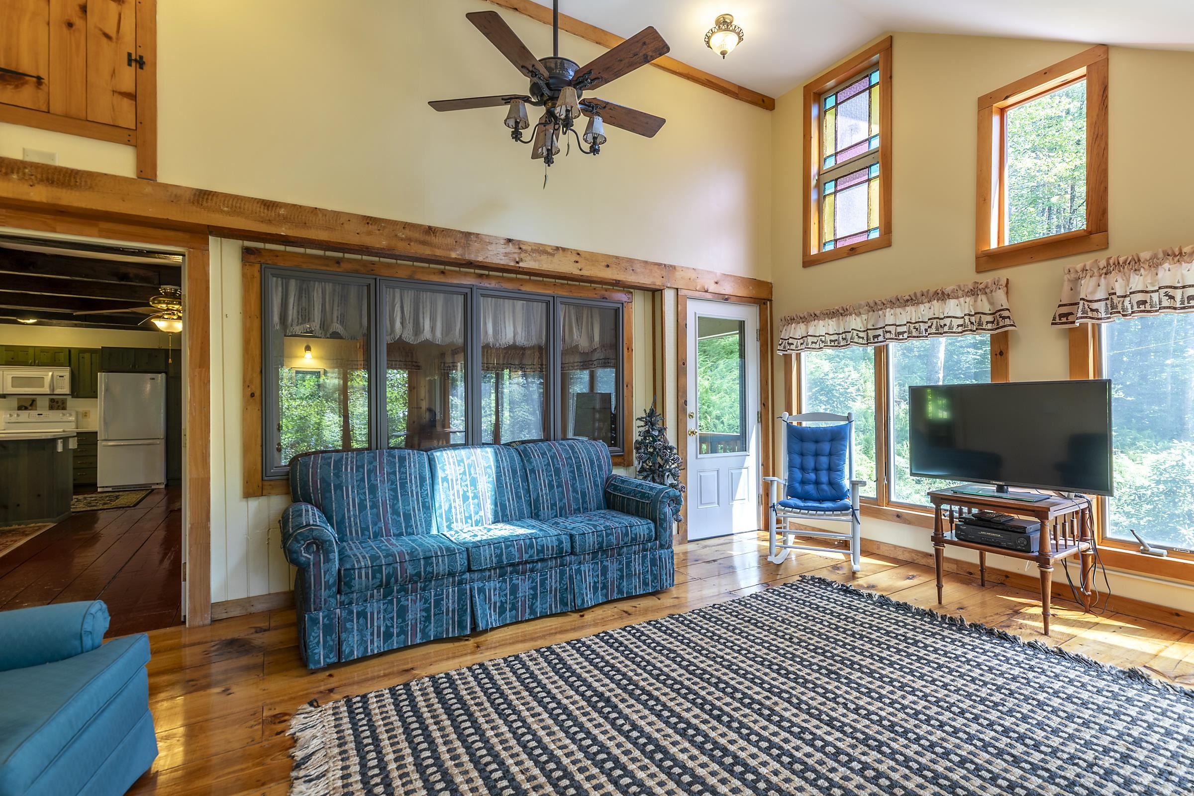 112 Robin Hill Road Townshend, VT 05353 - Photo 8 of 31