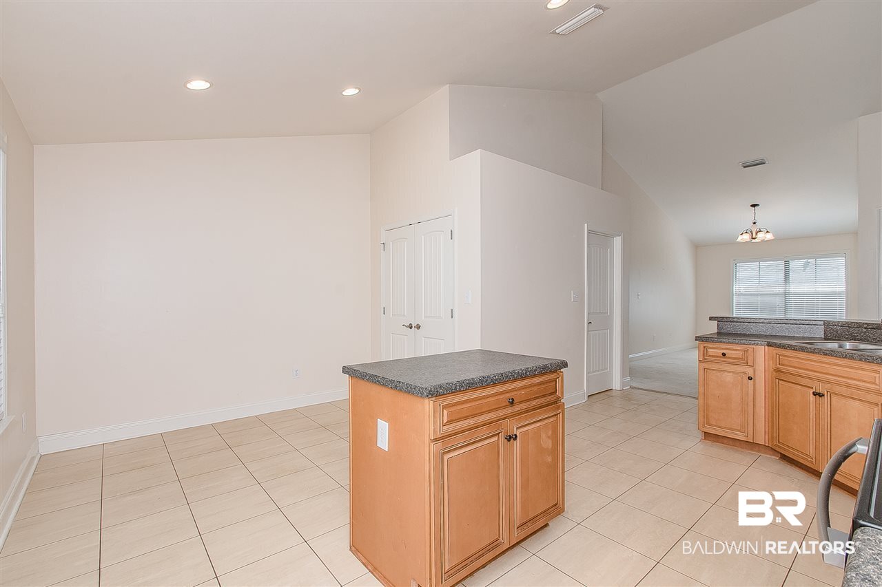 28207 Chateau Drive Daphne, AL 36526 - Photo 11 of 31