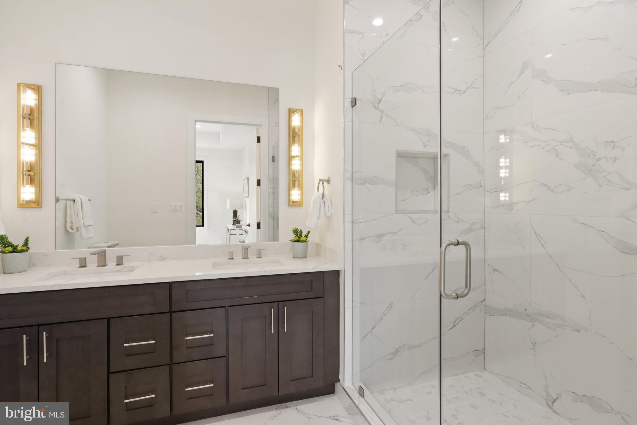 7227 Westerly Lane McLean, VA 22101 - Photo 35 of 76 Full Bath for the Ground Floor Bedroom