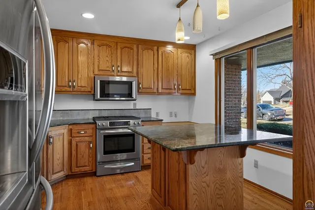 $350,000 | 3835 Southwest Wood Valley Drive, Topeka, KS 66610