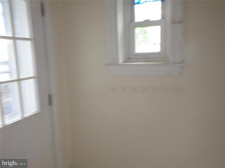 7102 Hilltop Road Upper Darby, PA 19082 - Photo 3 of 18