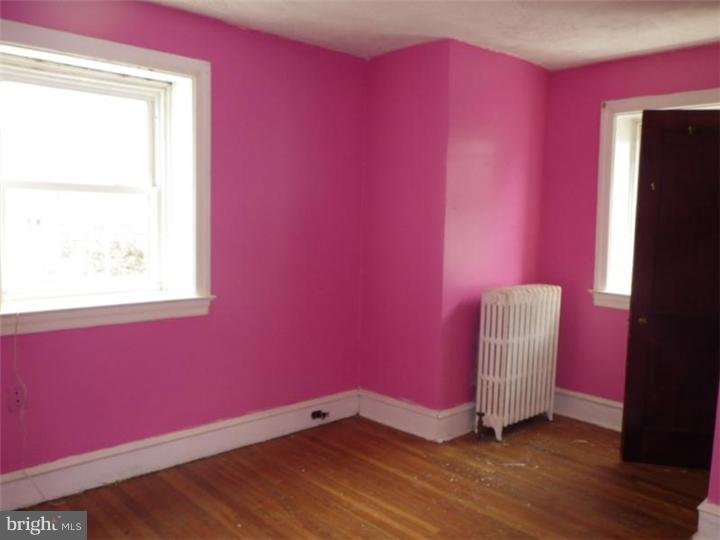 7102 Hilltop Road Upper Darby, PA 19082 - Photo 10 of 18