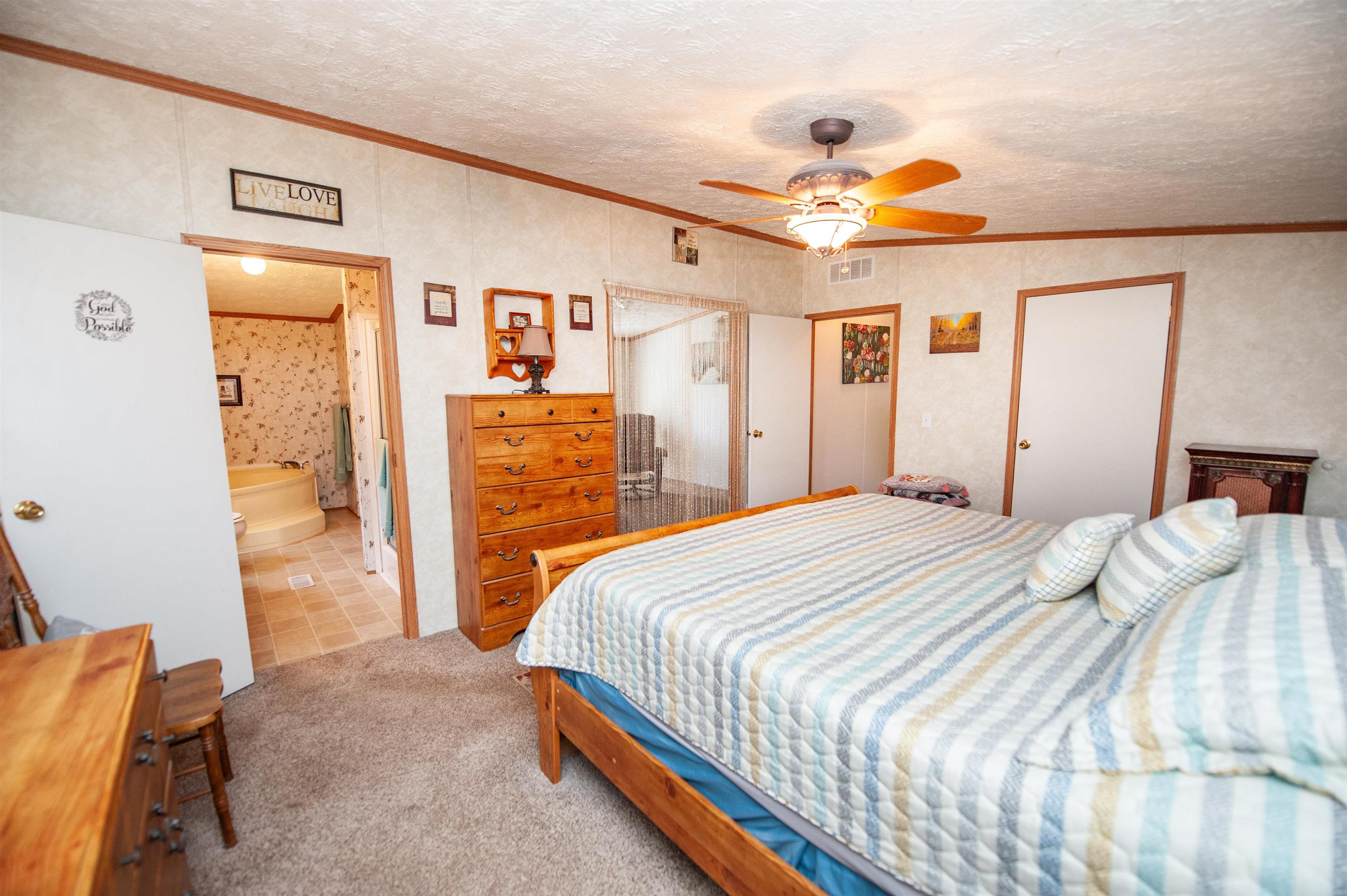 247 Pondfield Road Gaffney, SC 29340 - Photo 20 of 35