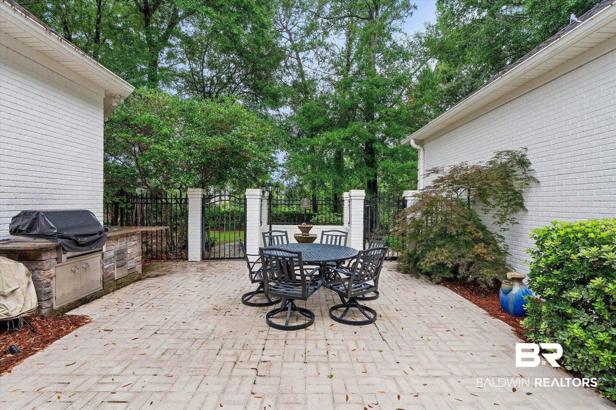 136 Old Mill Road Fairhope, AL 36532 - Photo 26 of 36 Patio terrace