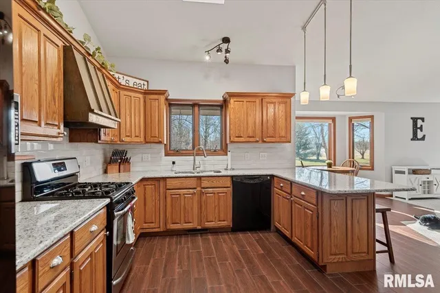 $316,000 | 6378 Deer Run Road, Rochester, IL 62563