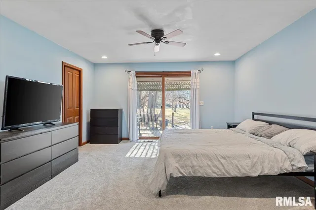 $316,000 | 6378 Deer Run Road, Rochester, IL 62563