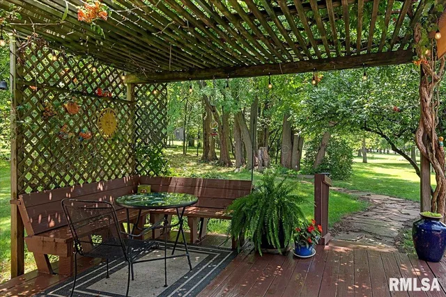 $316,000 | 6378 Deer Run Road, Rochester, IL 62563