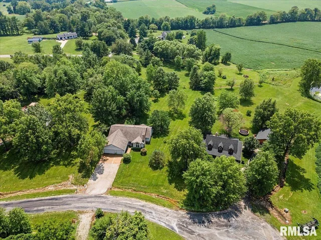 $316,000 | 6378 Deer Run Road, Rochester, IL 62563