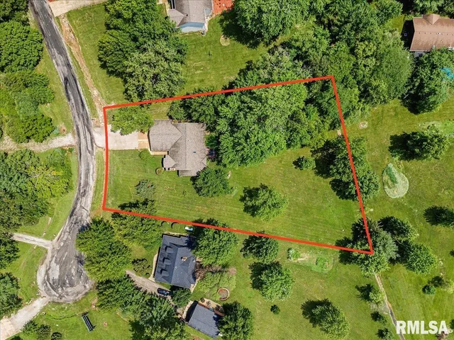 $316,000 | 6378 Deer Run Road, Rochester, IL 62563