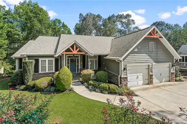 $859,000 | 214 South Summit Drive, Seneca, SC 29672