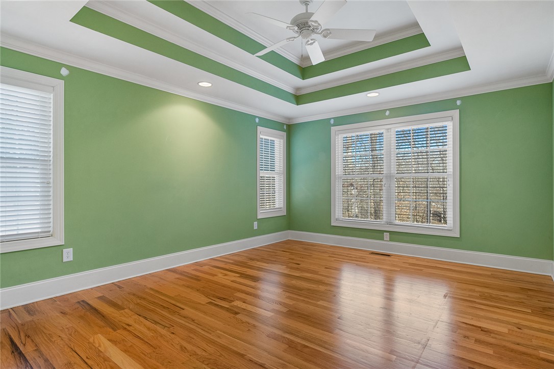 214 South Summit Drive Seneca, SC 29672 - Photo 16 of 44