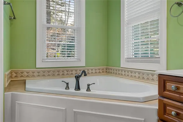 $859,000 | 214 South Summit Drive, Seneca, SC 29672