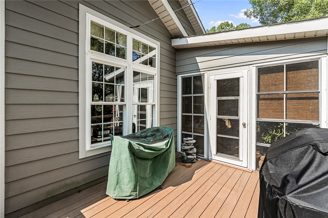 214 South Summit Drive Seneca, SC 29672 - Photo 34 of 44