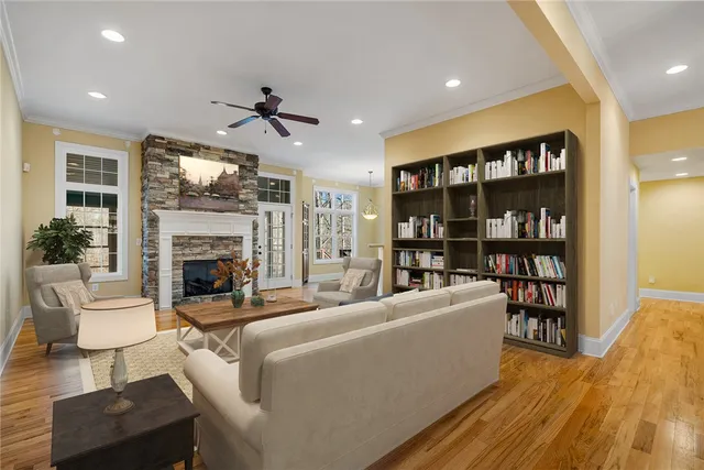 $859,000 | 214 South Summit Drive, Seneca, SC 29672