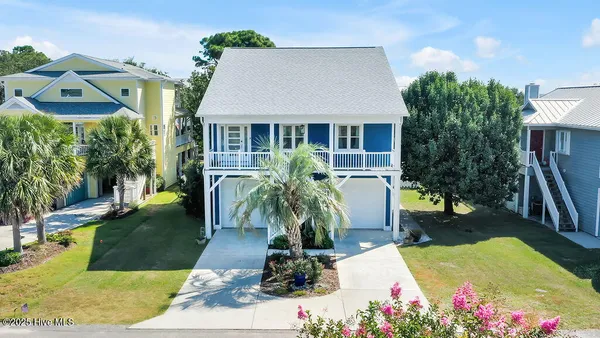 $1,050,000 | 822 Cutter Court, Kure Beach, NC 28449