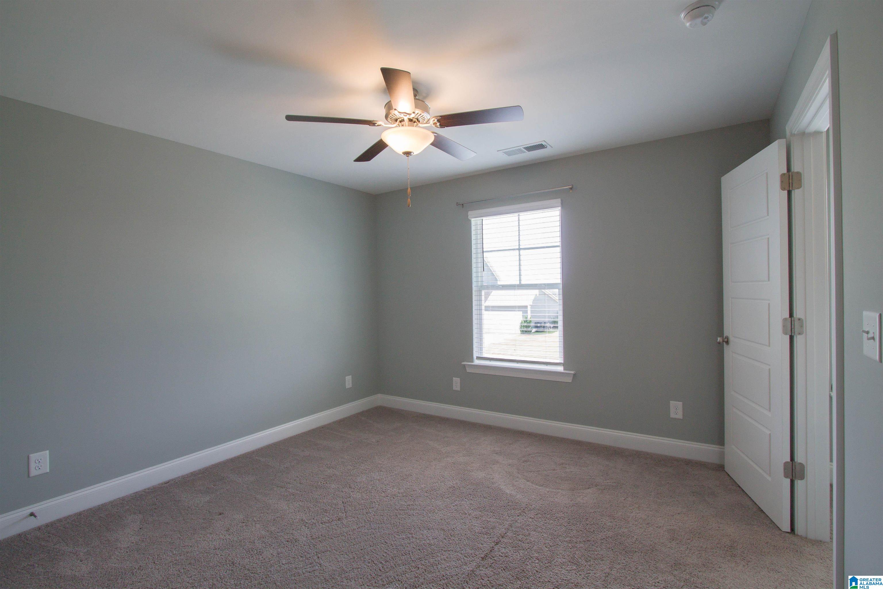 1018 Camellia Ridge Drive Pelham, AL 35124 - Photo 29 of 40