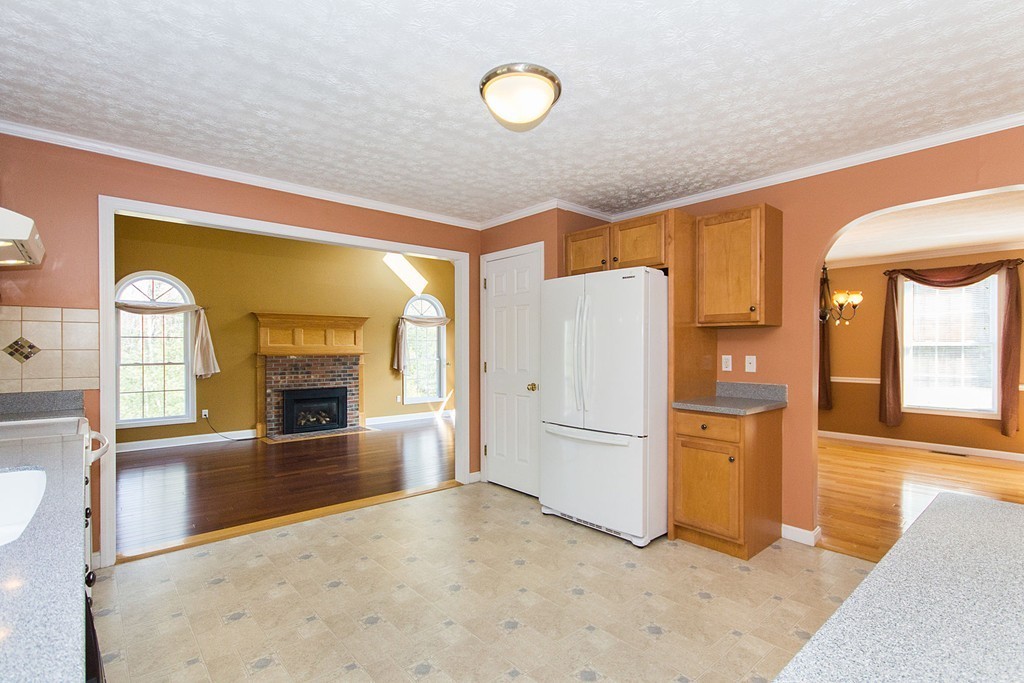 138 River Road Pepperell, MA 01463 - Photo 8 of 30 Gallery Image 8