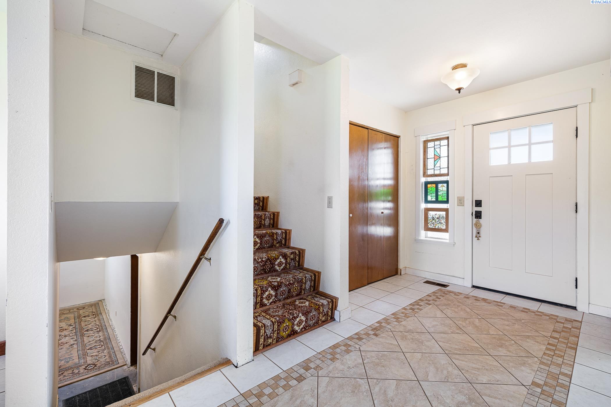 122304 West Heck Road Prosser, WA 99350 - Photo 17 of 48 Gallery Image 17