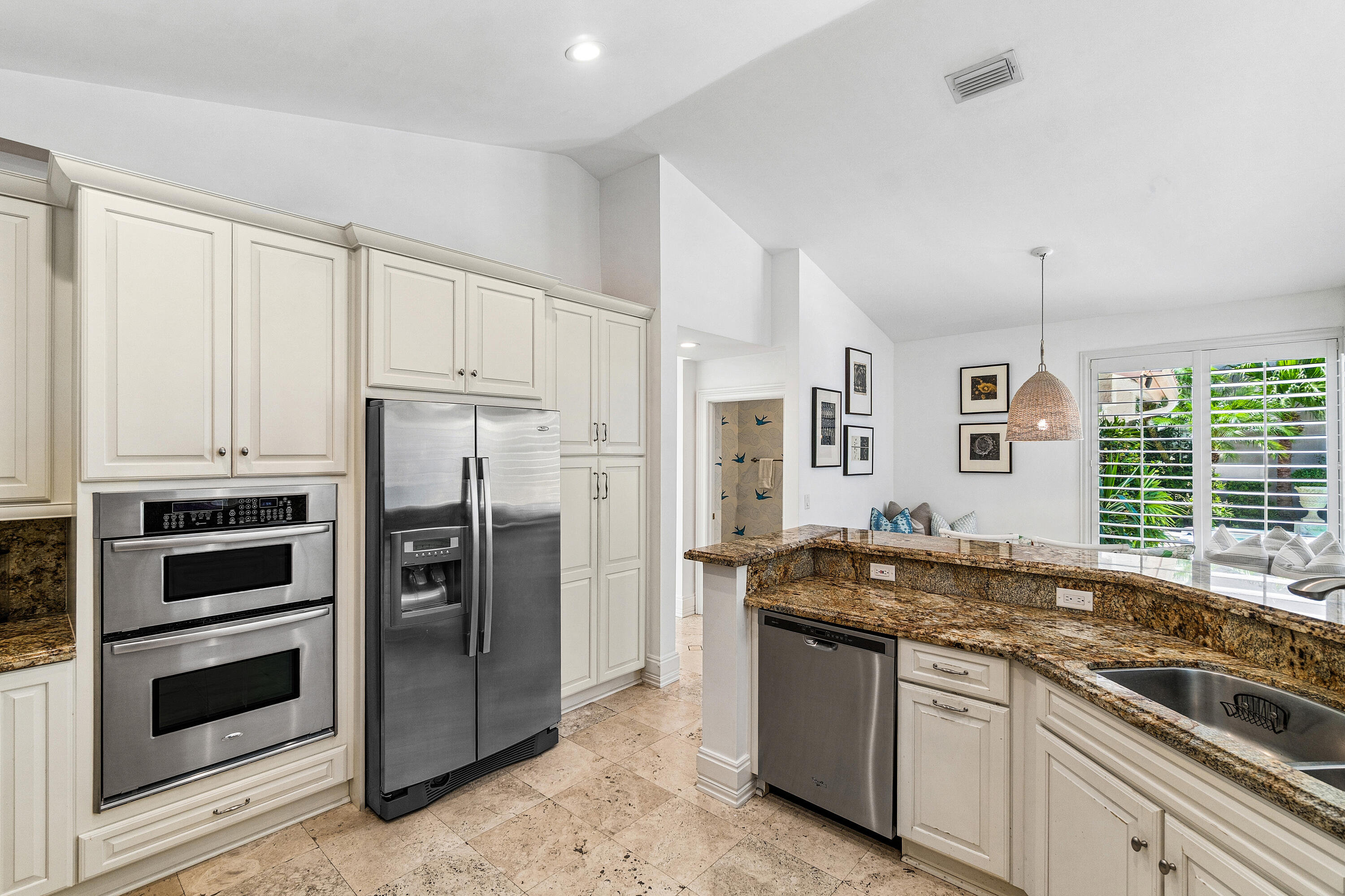 6206 Northwest 23rd Street Boca Raton, FL 33434 - Photo 13 of 36 019-6206Northwest23rdStreet-BocaRaton-FL