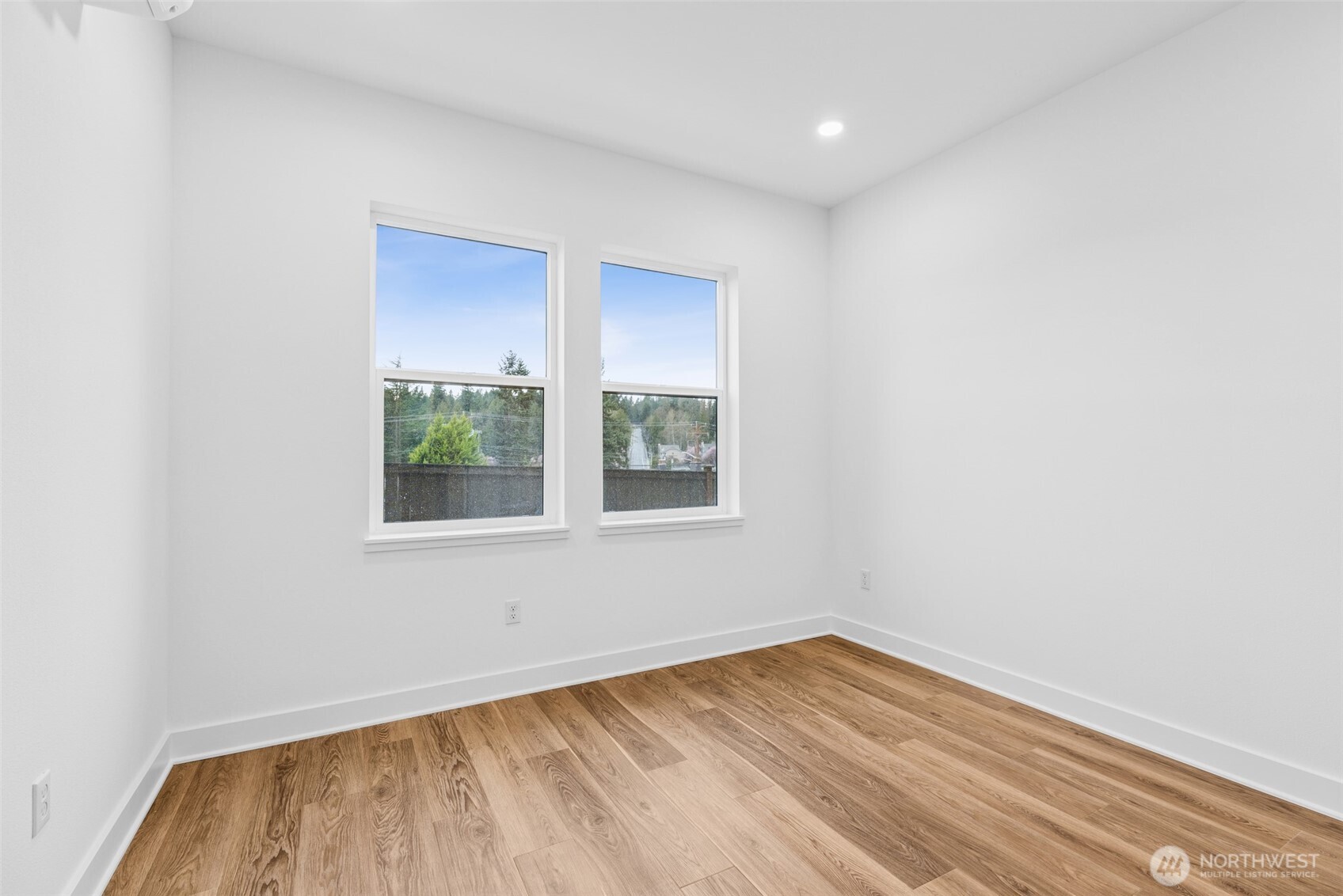 18805 99th Court Northeast, Unit D Bothell, WA 98011 - Photo 32 of 37