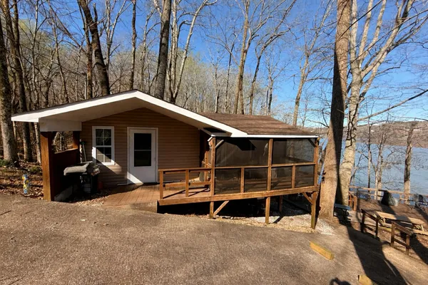 $299,900 | 18531 Bream Bluff, Athens, AL 35611