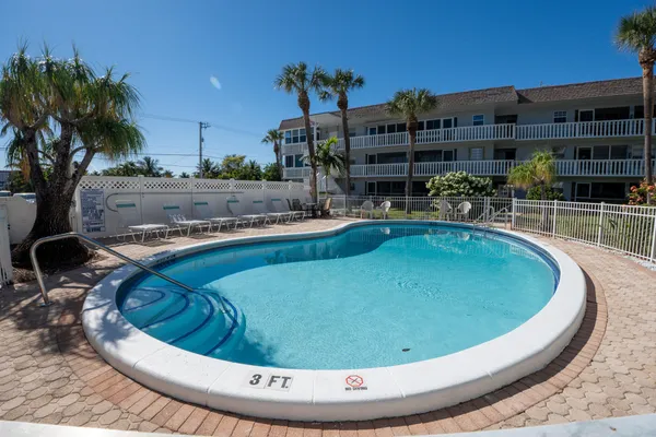 $1,650 | 1965 Southeast 5th Court, Pompano Beach, FL 33060