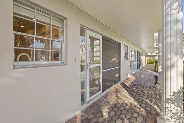 $1,650 | 1965 Southeast 5th Court, Pompano Beach, FL 33060