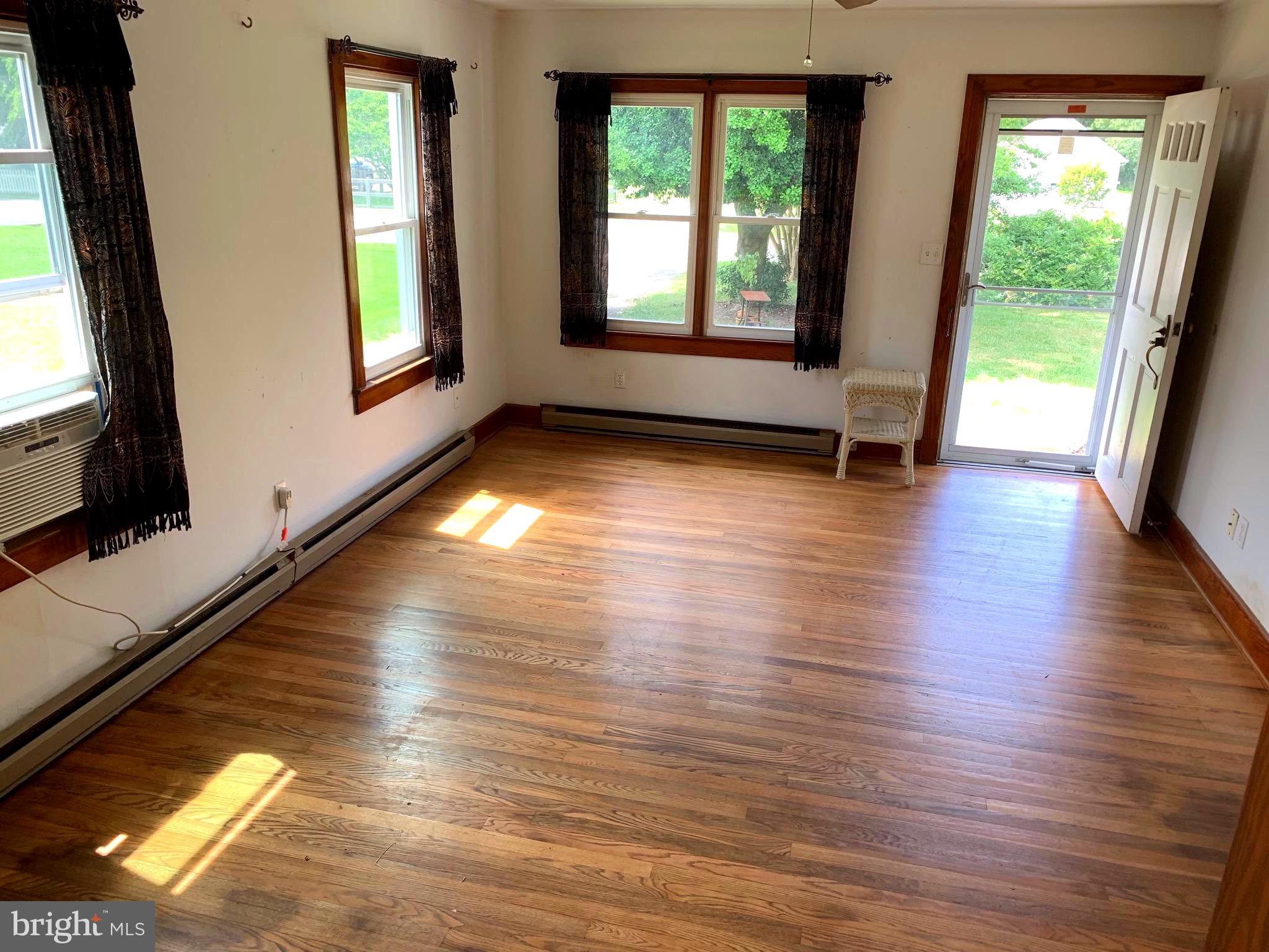 608 Love Point Road Stevensville, MD 21666 - Photo 5 of 34 Gallery Image 5