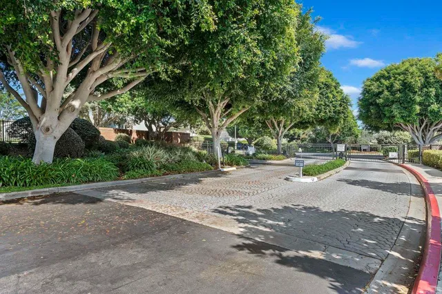 $5,000 | 819 Daphne Court, Carlsbad, CA 92011