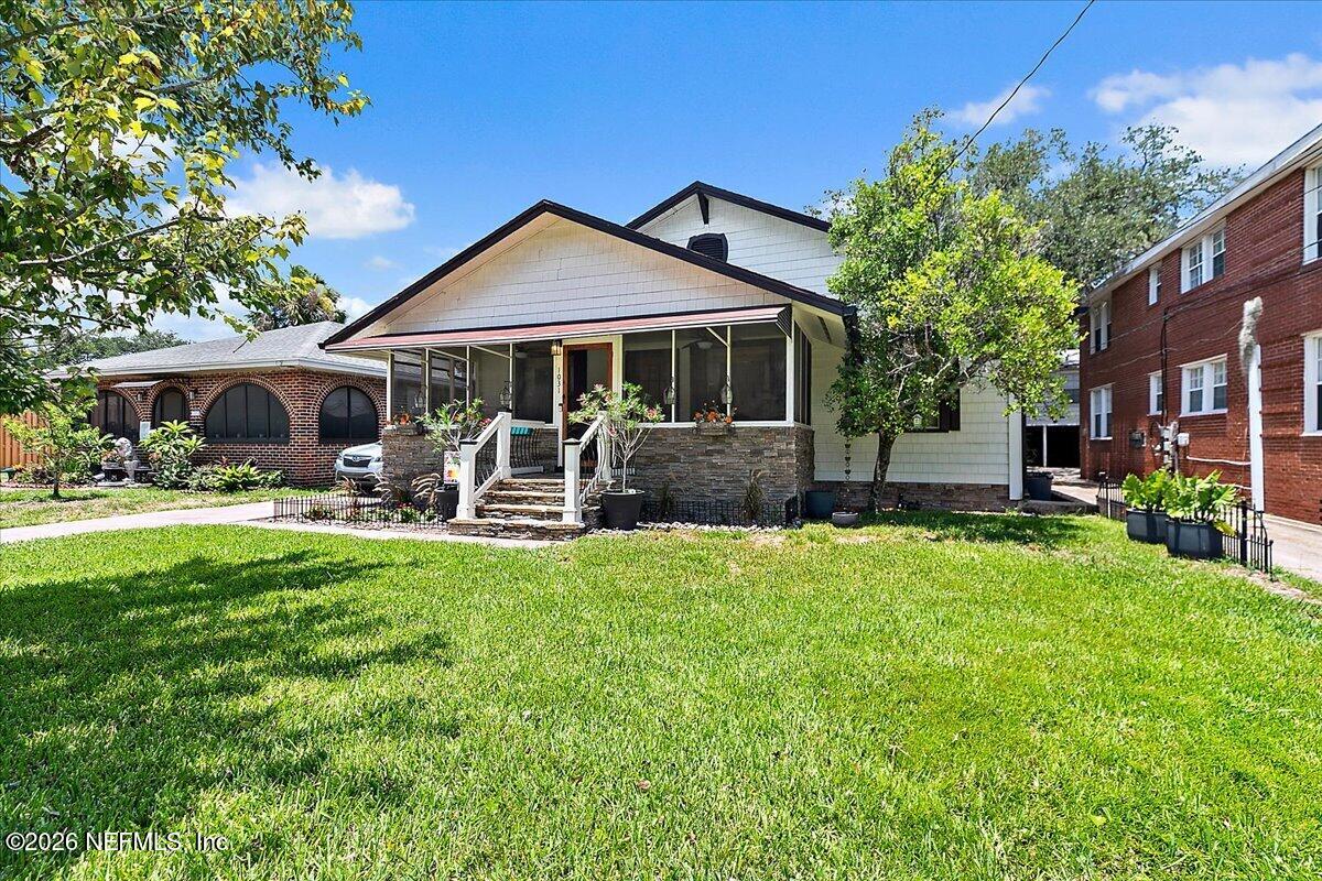 1031 Riviera Street Jacksonville, FL 32207 - Photo 1 of 34 01-Front