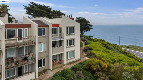 $798,000 | 5003 Palmetto Avenue, Unit 83, Pacifica, CA 94044