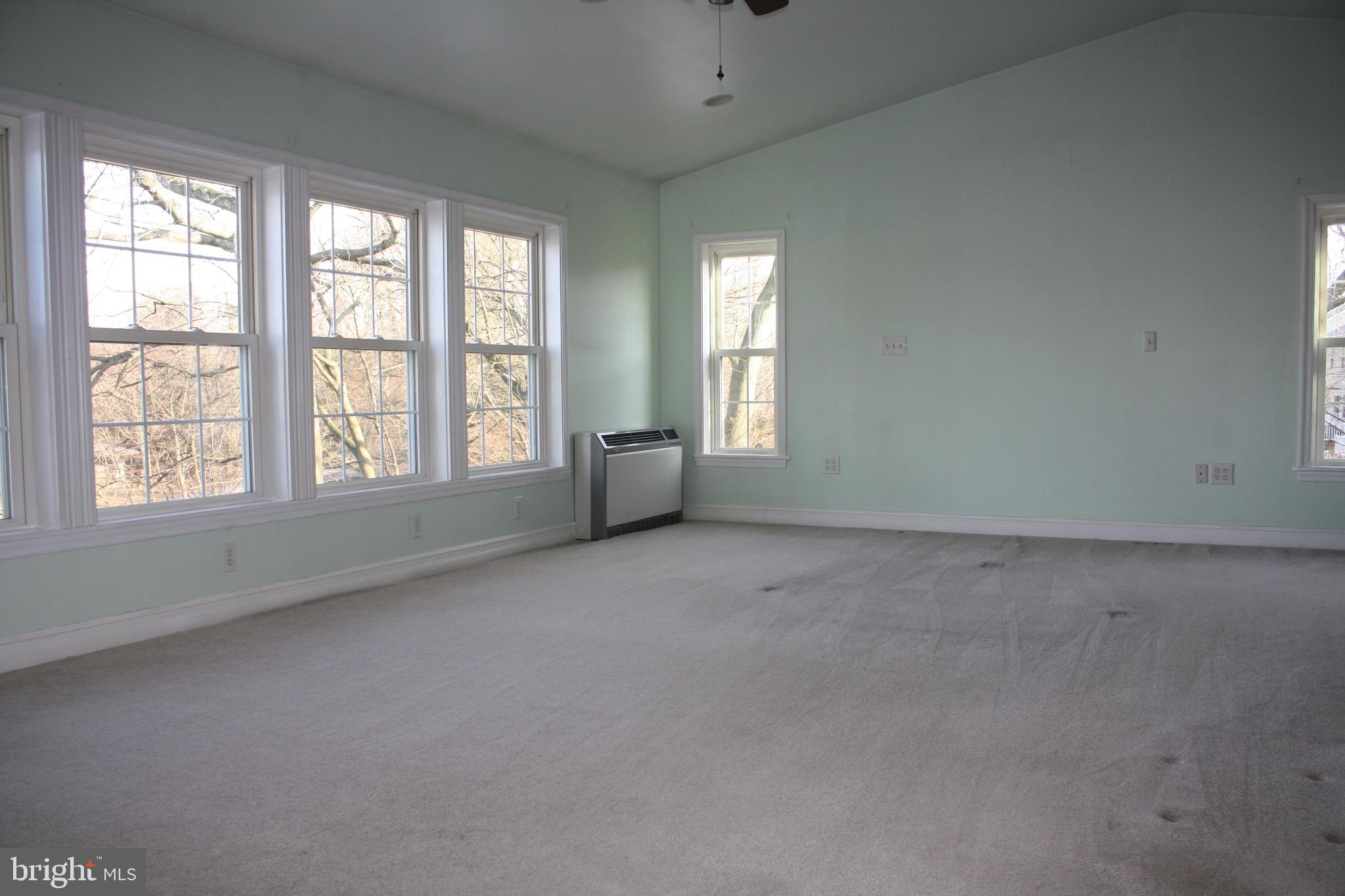 4105 Linglestown Road Harrisburg, PA 17112 - Photo 17 of 35