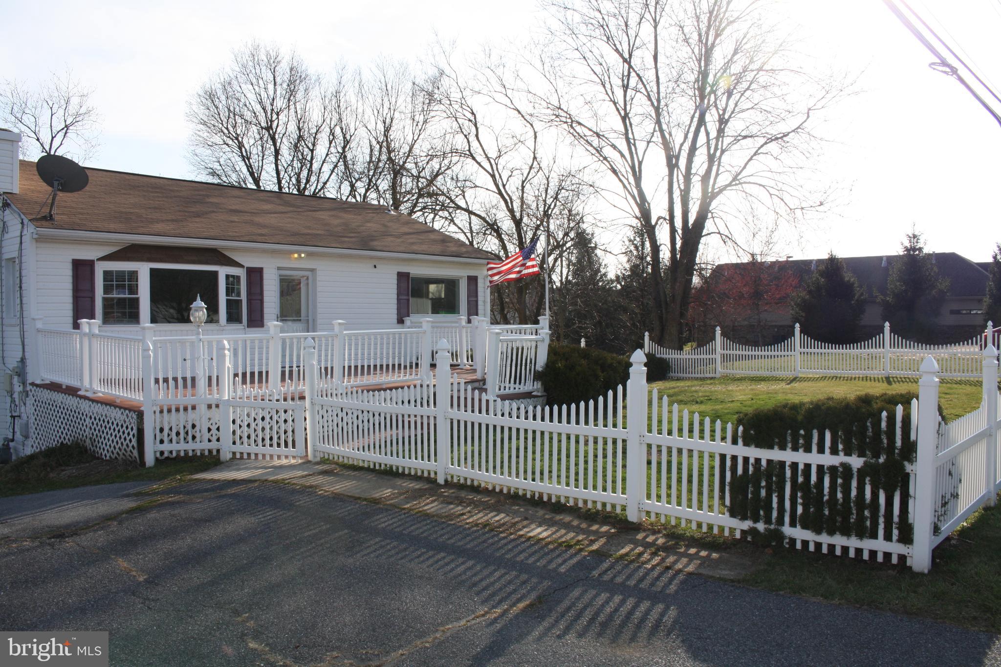 4105 Linglestown Road Harrisburg, PA 17112 - Photo 2 of 35